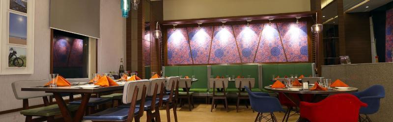 Holiday Inn Express Chennai Old Mahabalipuram Road Extérieur photo